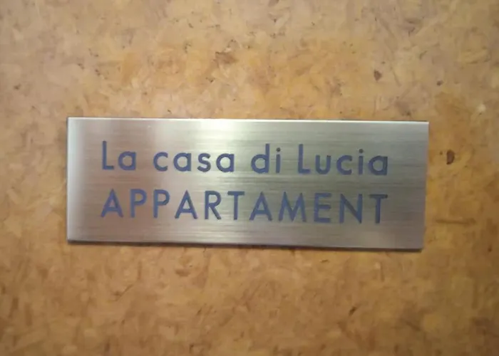 La Casa Di Lucia Novara